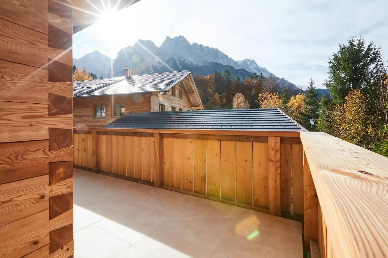 Zugspitzerei - Premium Chalet Ferienwohnungen غرينو